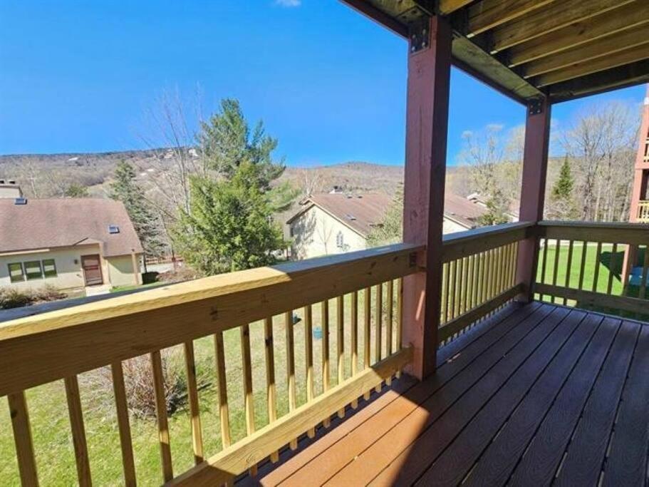 Mt Snow Condo With Pool Mountain Views Half Mile To Mtn Dover Exterior foto