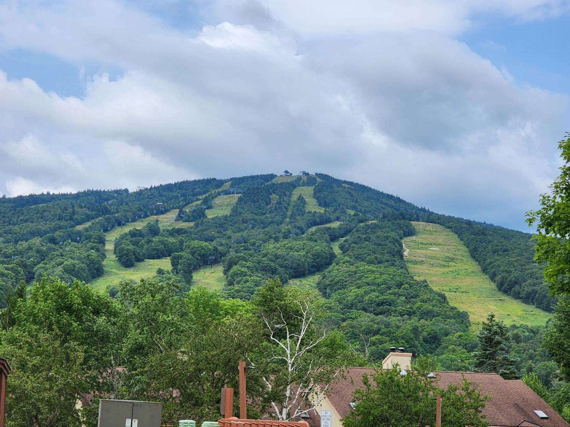 Mt Snow Condo With Pool Mountain Views Half Mile To Mtn Dover Exterior foto